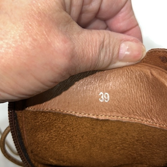 Carmela brown leather wedge ankle boots/booties. Size 39. EUC. - Picture 6 of 8